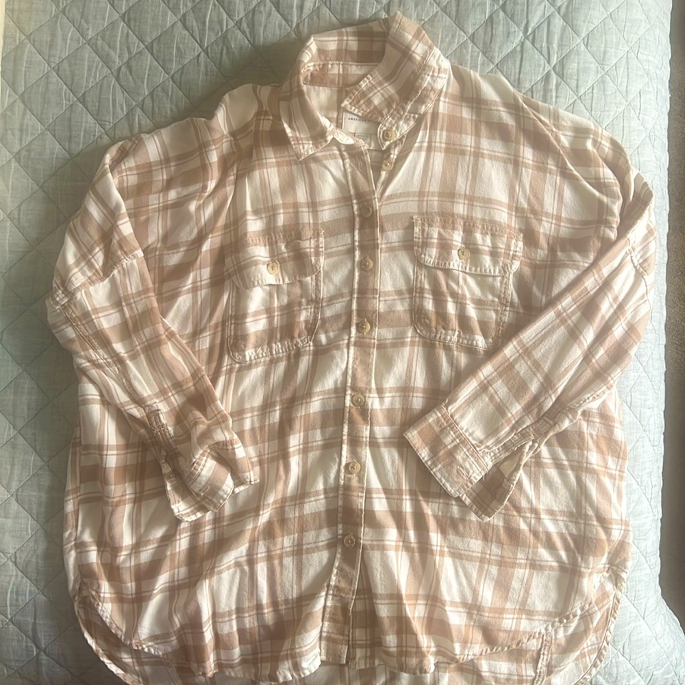 American Eagle lightweight flannel